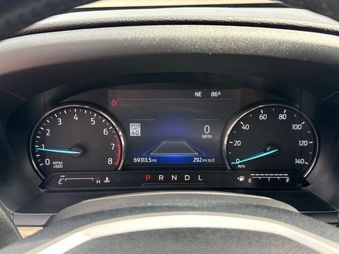 Used 2022 Ford Explorer Limited w/ Equipment Group 301A AWD/4WD image 15
