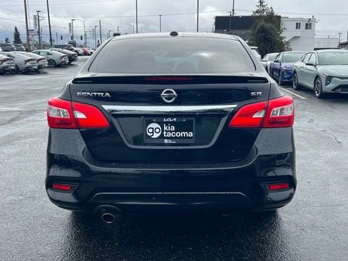 Used 2019 Nissan Sentra SR w/ Premium Package (SR) image 6