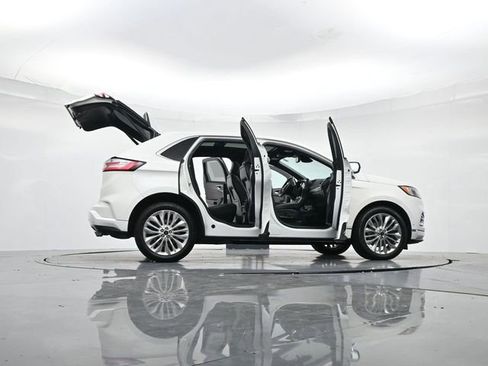 Certified 2022 Ford Edge Titanium w/ Equipment Group 301A image 52
