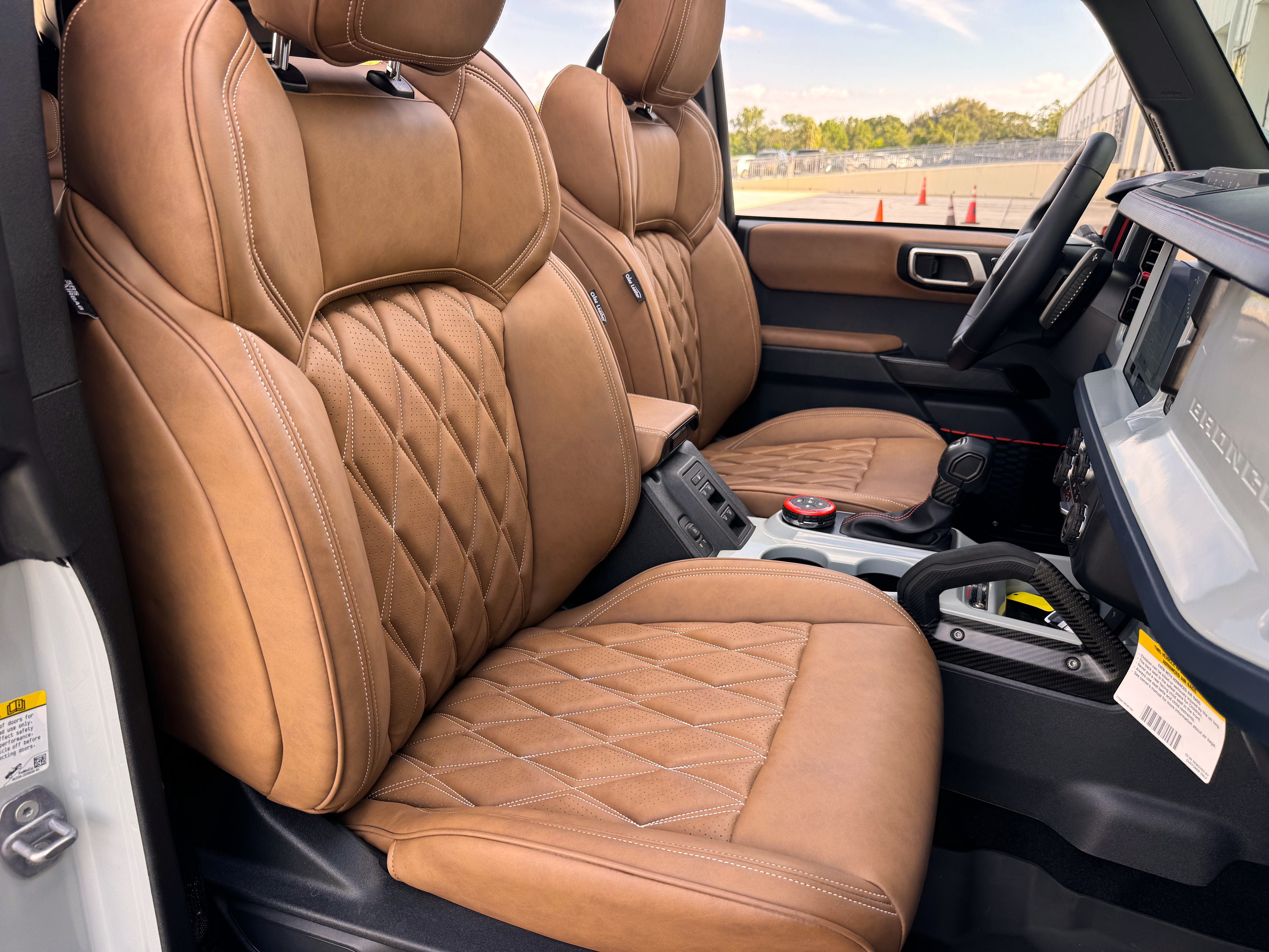 Used 2024 Ford Bronco Raptor w/ Interior Carbon Fiber Pack 6 AWD/4WD image 24