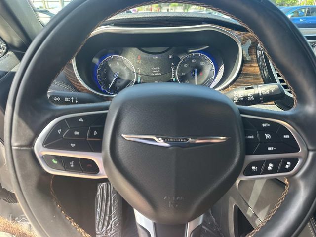 Used 2022 Chrysler Pacifica Pinnacle FWD image 19