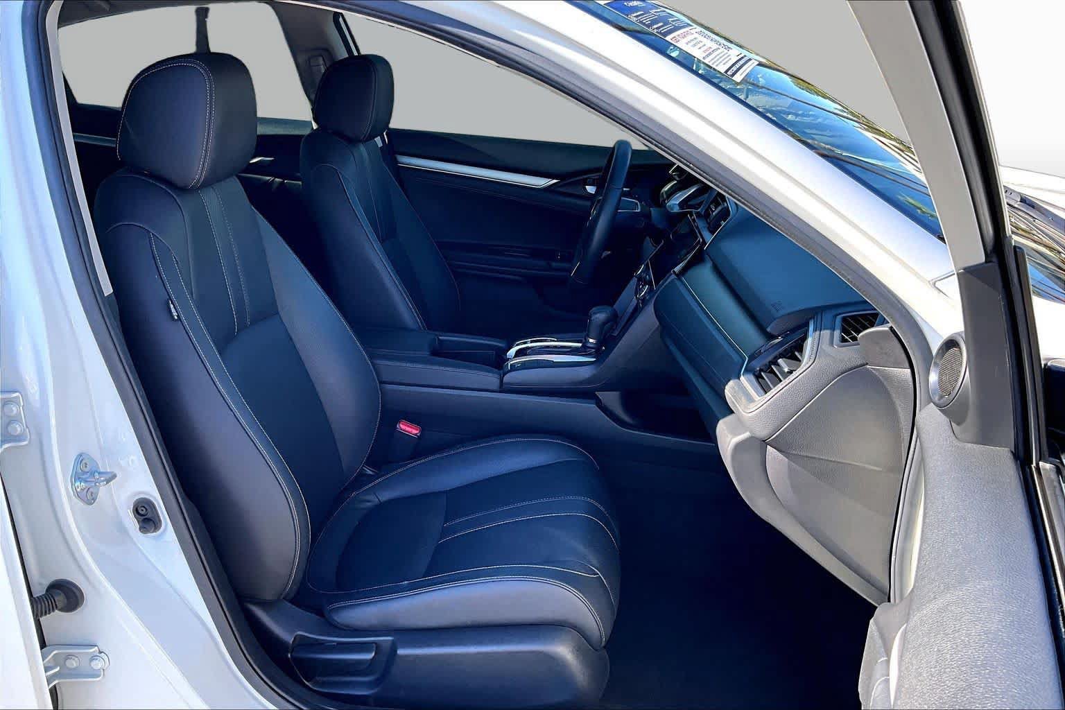 Used 2018 Honda Civic EX-L image 8