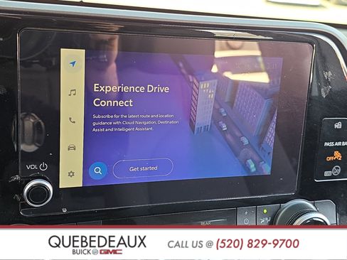 Used 2023 Toyota Highlander LE image 14