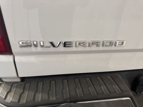 Used 2024 Chevrolet Silverado 2500 LT image 16