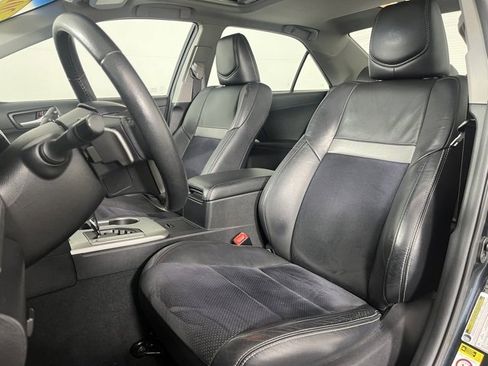 Used 2012 Toyota Camry SE image 17