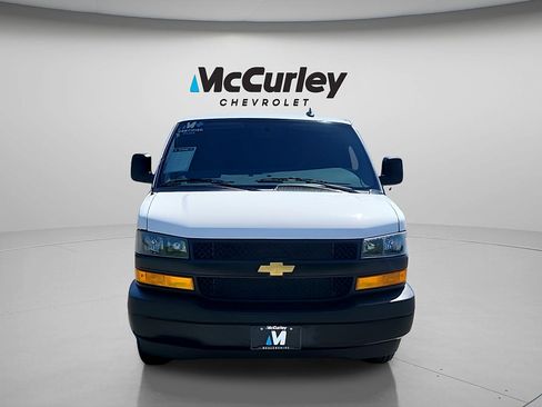 Used 2025 Chevrolet Express 2500 Extended w/ Driver Convenience Package RWD image 2