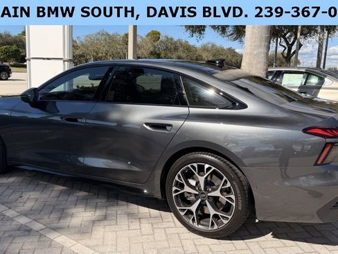 Used 2026 Audi A6 Premium Plus w/ Premium Plus Package image 4