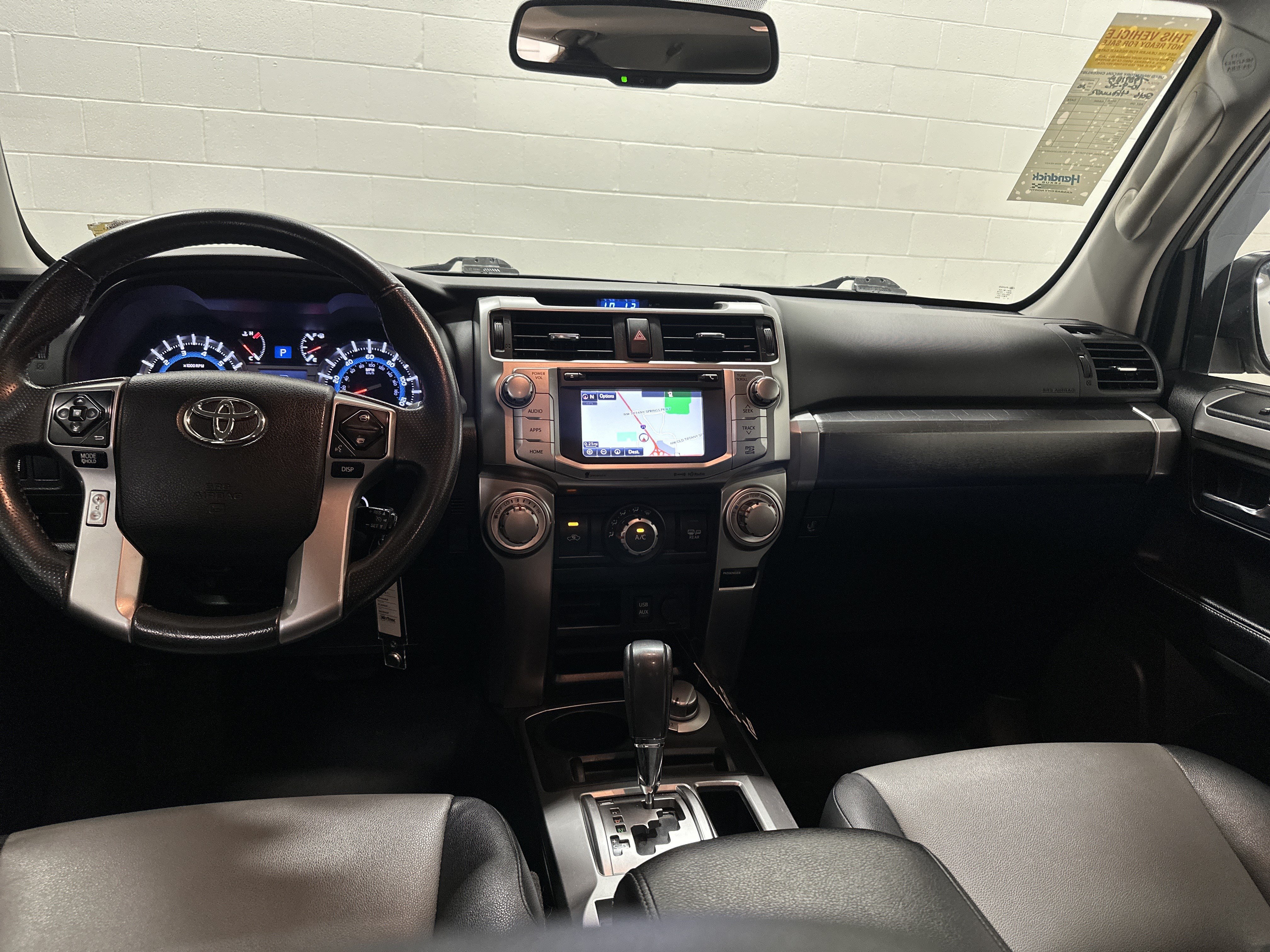 Used 2016 Toyota 4Runner SR5 Premium w/ Convenience Package AWD/4WD image 29