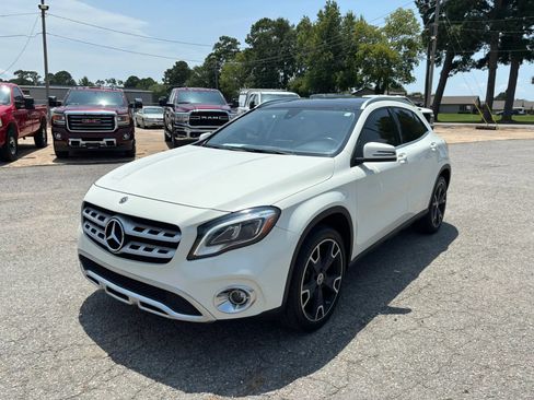 Used 2018 Mercedes-Benz GLA 250 image 9