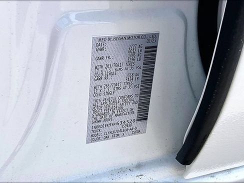 Certified 2025 Nissan Frontier PRO-4X AWD/4WD image 16