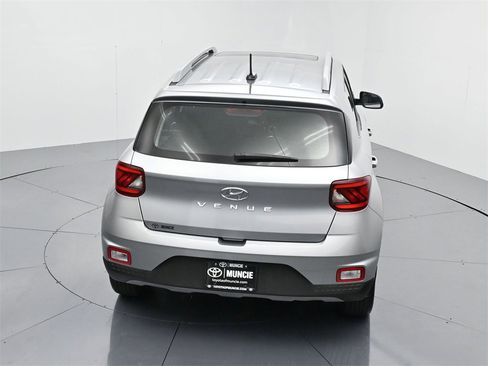 Used 2023 Hyundai Venue SEL image 56