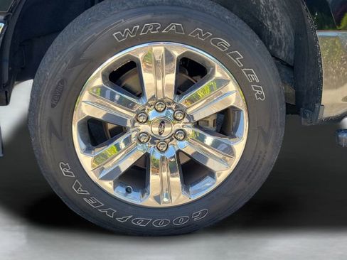 Used 2020 Ford F150 XLT w/ Equipment Group 302A Luxury AWD/4WD image 26