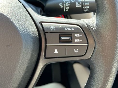 New 2026 Honda HR-V LX image 27