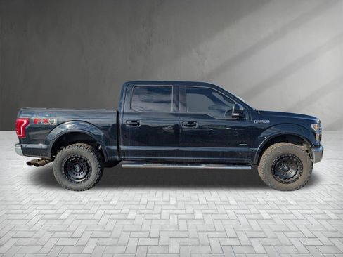 Used 2017 Ford F150 Lariat w/ FX4 Off-Road Package image 8