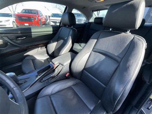 Used 2011 BMW 328i Coupe image 11