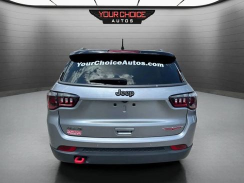 Used 2021 Jeep Compass Trailhawk AWD/4WD image 4