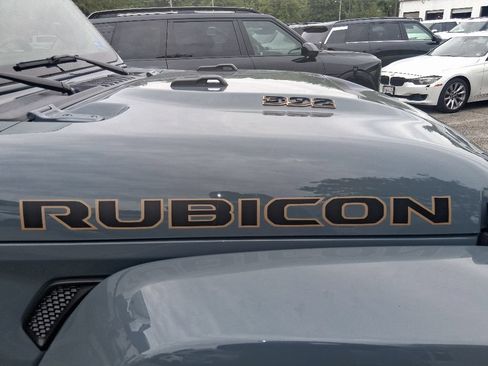 Used 2024 Jeep Wrangler Unlimited Rubicon 392 AWD/4WD image 5