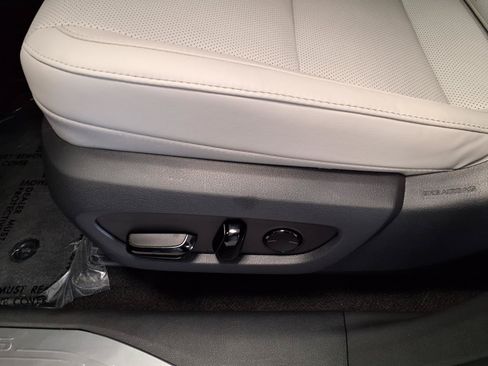 Used 2024 Lexus RX 350 Premium w/ Convenience Package FWD image 21