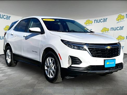 Used 2023 Chevrolet Equinox LT image 1