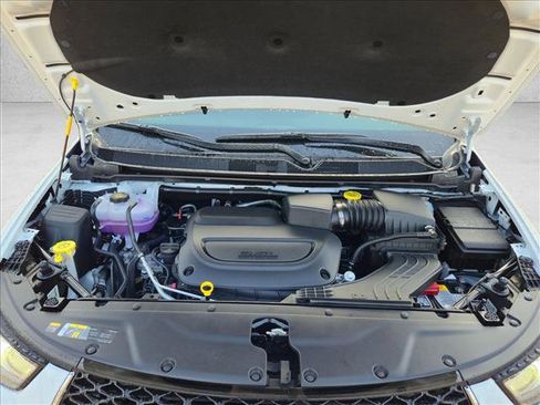 New 2026 Chrysler Pacifica Limited image 17