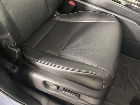 Used 2025 Honda Passport EX-L image 31