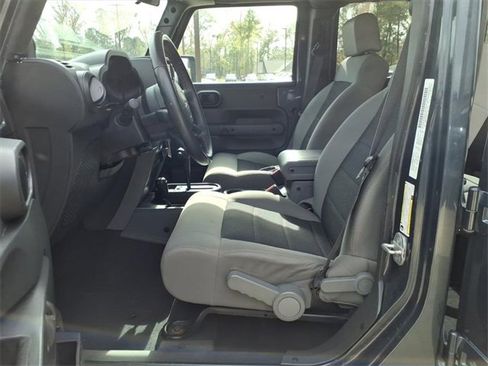 Used 2008 Jeep Wrangler X image 11