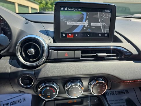 Certified 2022 MAZDA MX-5 Miata Grand Touring RWD image 20