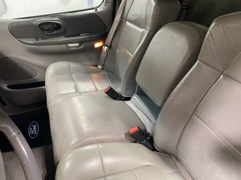 Used 2001 Ford F150 Lariat AWD/4WD image 40
