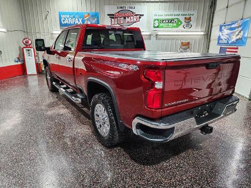 Used 2021 Chevrolet Silverado 2500 LTZ w/ LTZ Convenience Package image 5