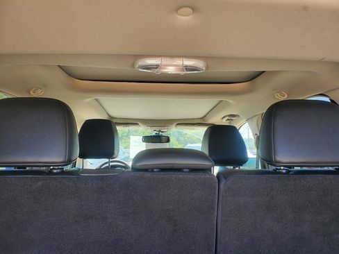Used 2015 Lincoln MKX AWD w/ Equipment Group 102A image 12
