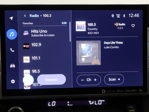 Used 2023 Toyota Tundra Platinum w/ Advanced Package image 19