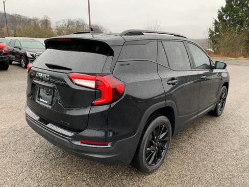 Used 2023 GMC Terrain SLE w/ Elevation Edition AWD/4WD image 5