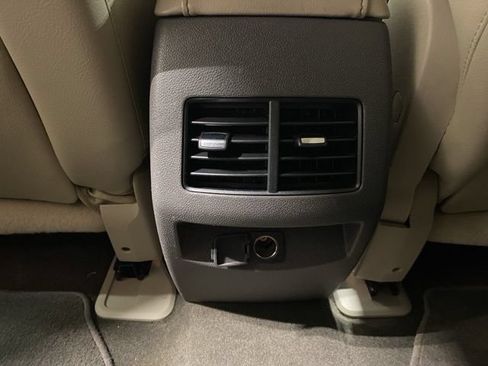 Used 2012 Ford Edge SEL AWD/4WD image 32