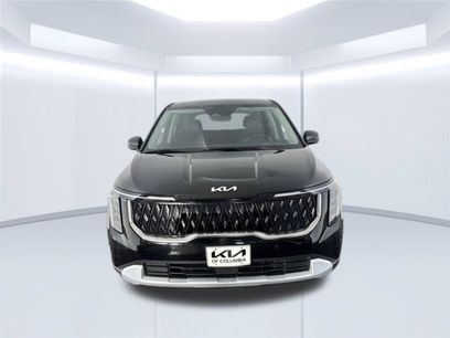 Certified 2025 Kia Carnival