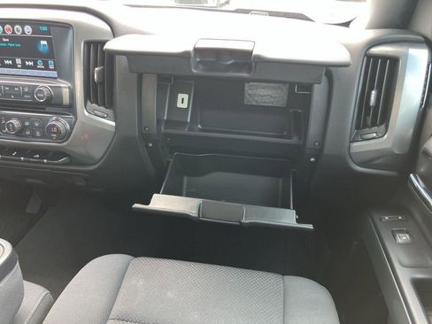 Used 2019 Chevrolet Silverado 1500 LT w/ All Star Edition image 16