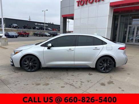 Used 2024 Toyota Corolla SE image 7