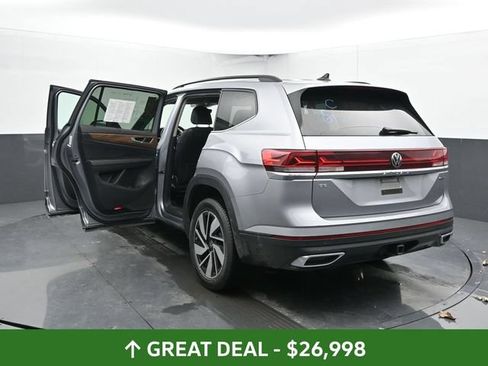 Used 2024 Volkswagen Atlas SE AWD/4WD image 34