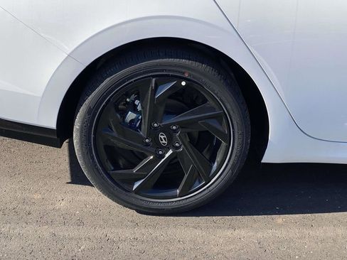New 2026 Hyundai Elantra SEL Sport Premium FWD image 4