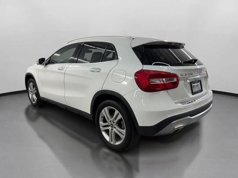 Used 2019 Mercedes-Benz GLA 250 4MATIC image 7