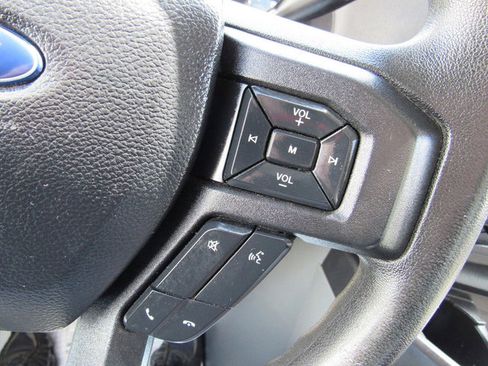 Used 2021 Ford E-350 and Econoline 350 Super Duty image 30