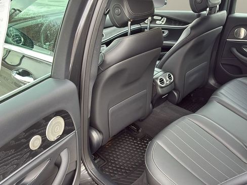Used 2023 Mercedes-Benz E 350 4MATIC Sedan image 15