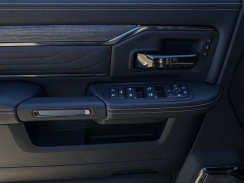 New 2026 RAM 3500 Limited AWD/4WD image 29