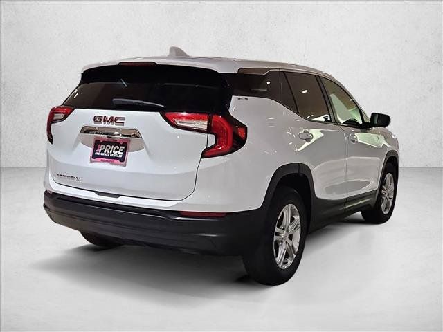 Used 2024 GMC Terrain SLE FWD image 5