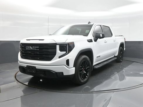 Used 2022 GMC Sierra 1500 Elevation w/ Elevation Premium Package AWD/4WD image 3
