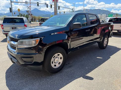 Used 2016 Chevrolet Colorado W/T w/ WT Convenience Package AWD/4WD image 5