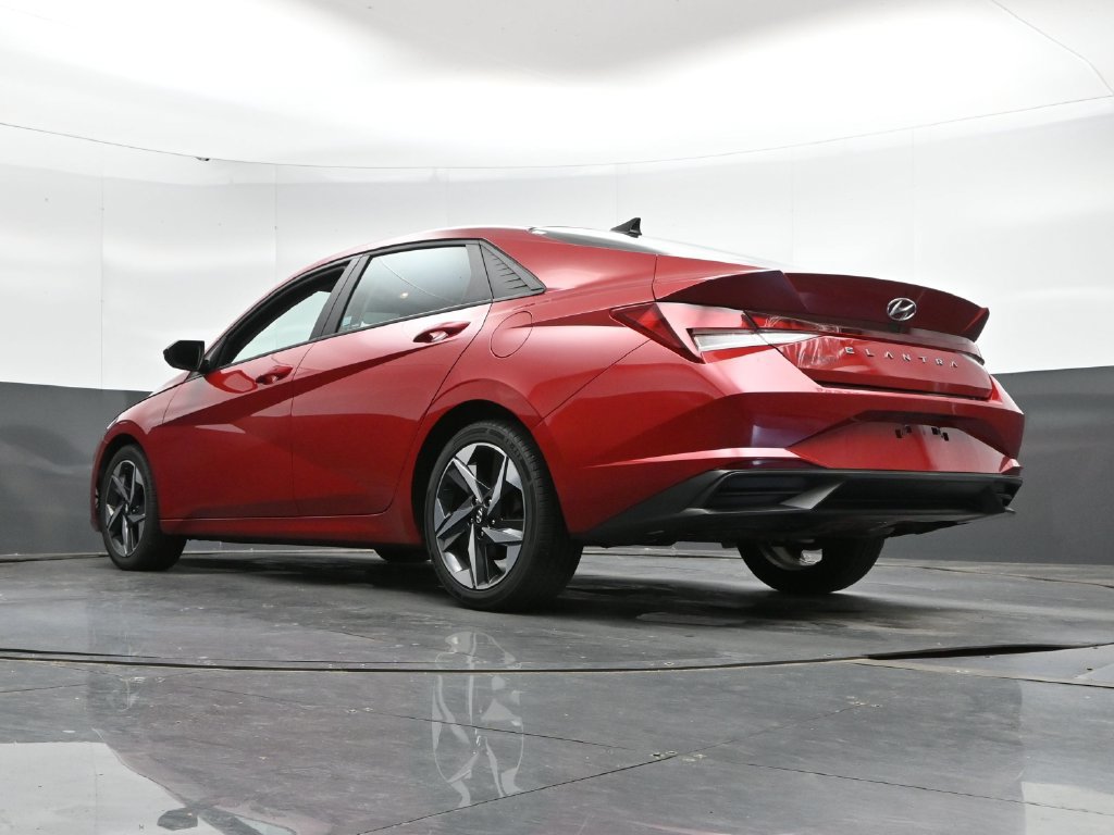 Used 2023 Hyundai Elantra SEL w/ Convenience Package FWD image 41