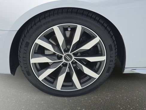 Used 2021 Audi A4 2.0T Premium w/ Convenience Package AWD/4WD image 31