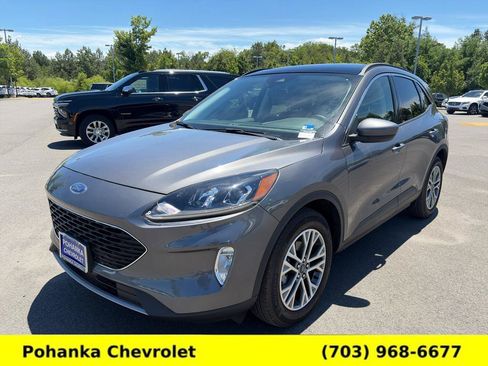 Used 2022 Ford Escape SEL AWD/4WD image 3