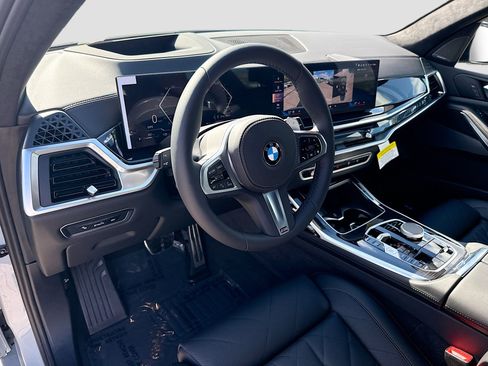 New 2026 BMW X7 xDrive40i w/ M Sport Package image 28