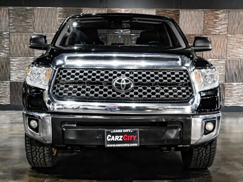 Used 2019 Toyota Tundra SR5 w/ SR5 Upgrade Package AWD/4WD image 7
